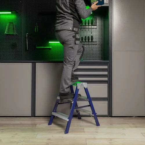 Стремянка двусторонняя 3 ступени, стальная, Сибртех фото 9 Стремянка двусторонняя 3 ступени, стальная, Сибртех фото 9