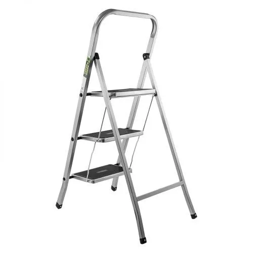 Стремянка 3 ступени, с полимерными ковриками, Сибртех фото 4 Стремянка 3 ступени, с полимерными ковриками, Сибртех фото 4