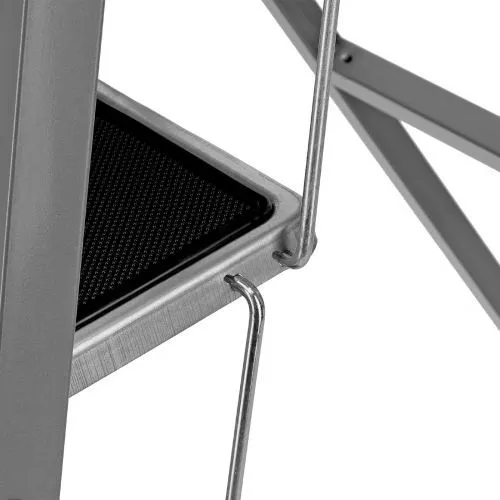 Стремянка 5 ступени, с полимерными ковриками, Сибртех фото 2 Стремянка 5 ступени, с полимерными ковриками, Сибртех фото 2