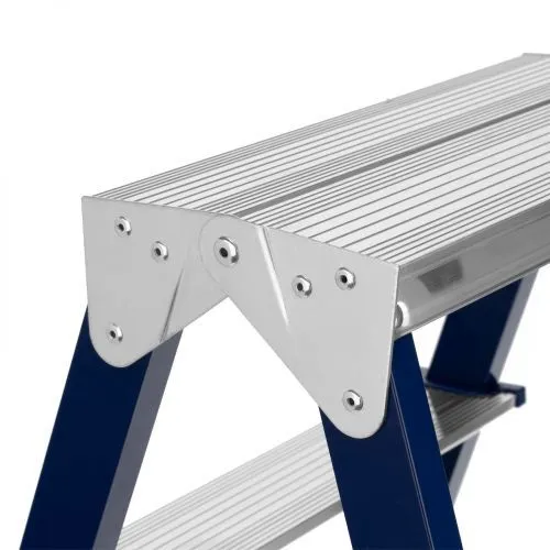 Стремянка двусторонняя 3 ступени, стальная, Сибртех фото 6 Стремянка двусторонняя 3 ступени, стальная, Сибртех фото 6