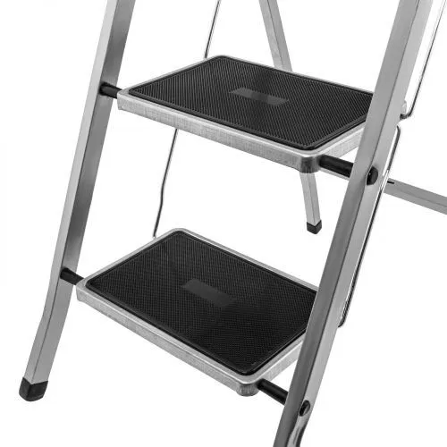 Стремянка 3 ступени, с полимерными ковриками, Сибртех фото 7 Стремянка 3 ступени, с полимерными ковриками, Сибртех фото 7